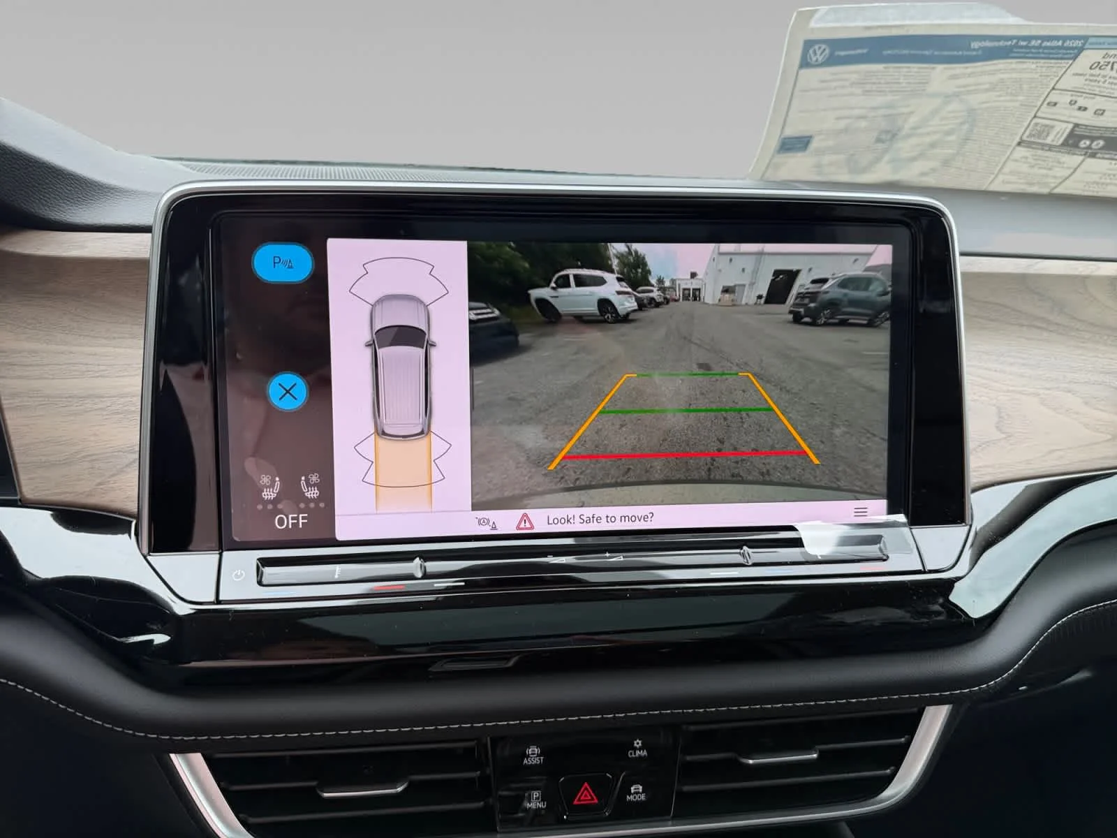 2026 Volkswagen Atlas SE w/Tech - Photo 16