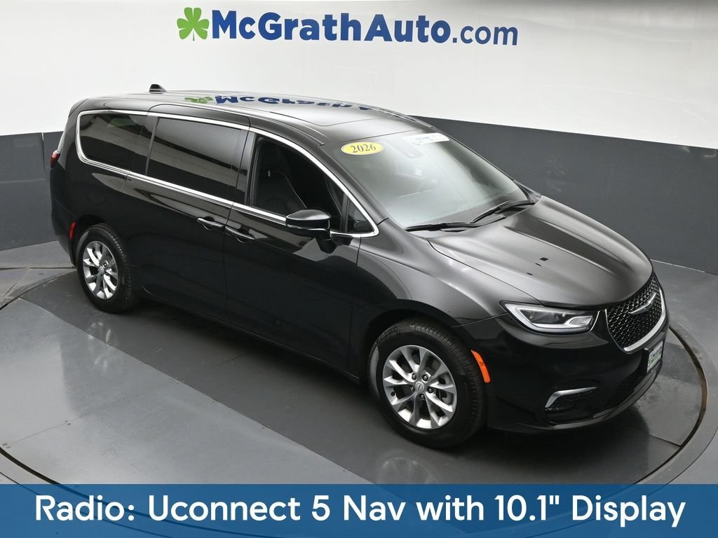 Used 2026 Black Chrysler Limited image 4