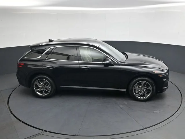 Used 2024 Black Genesis 2.5T image 25