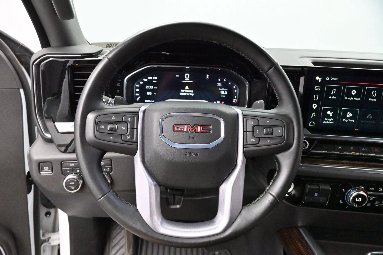 Used 2024 Summit White GMC Elevation image 15