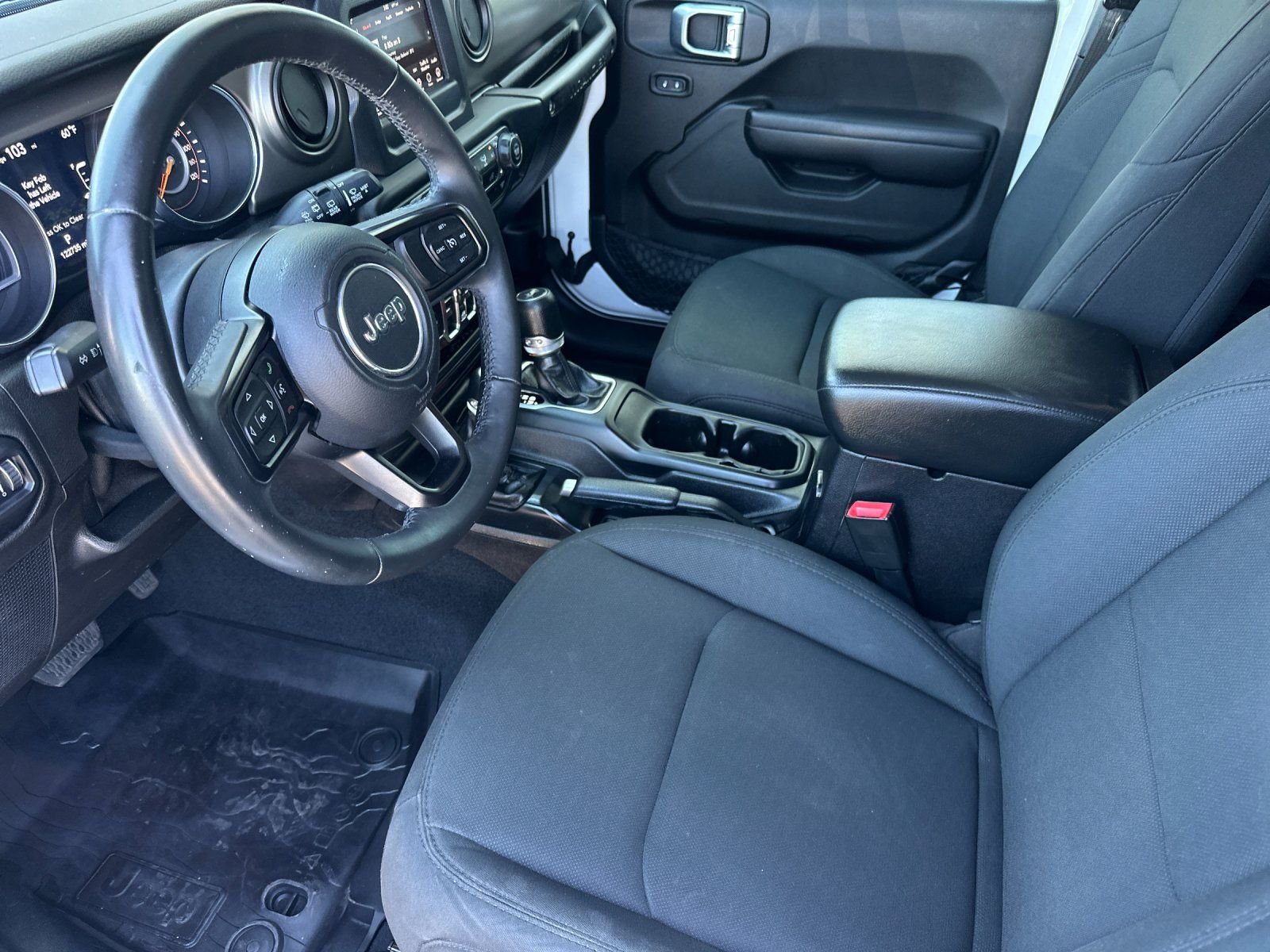 Used 2018 Bright White Clearcoat Jeep Unlimited Sport S image 8