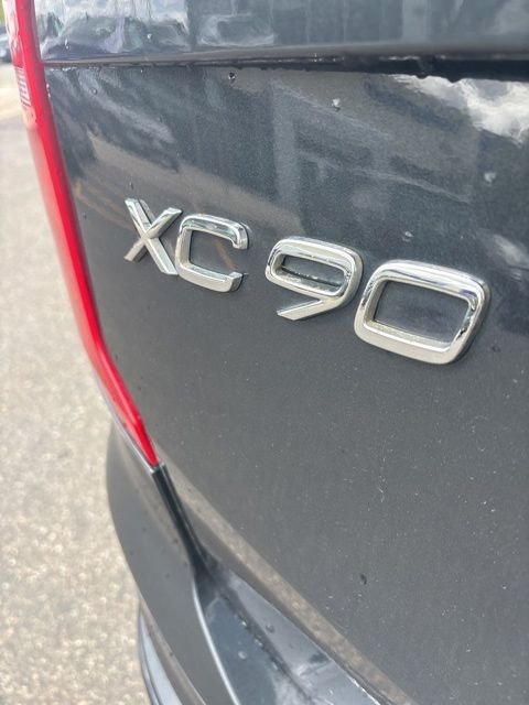 Used 2016 Gray Metallic Volvo T6 Momentum image 5