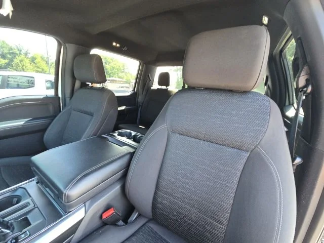Used 2022 White Ford XLT image 23