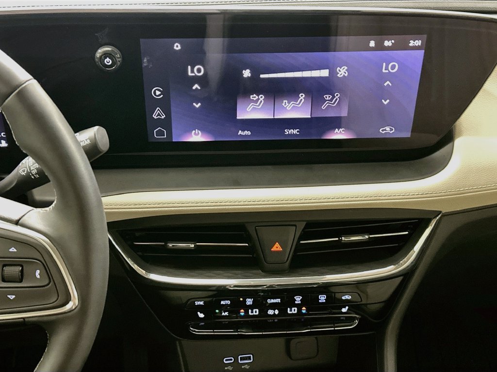 Used 2025 White Frost Buick Avenir image 17