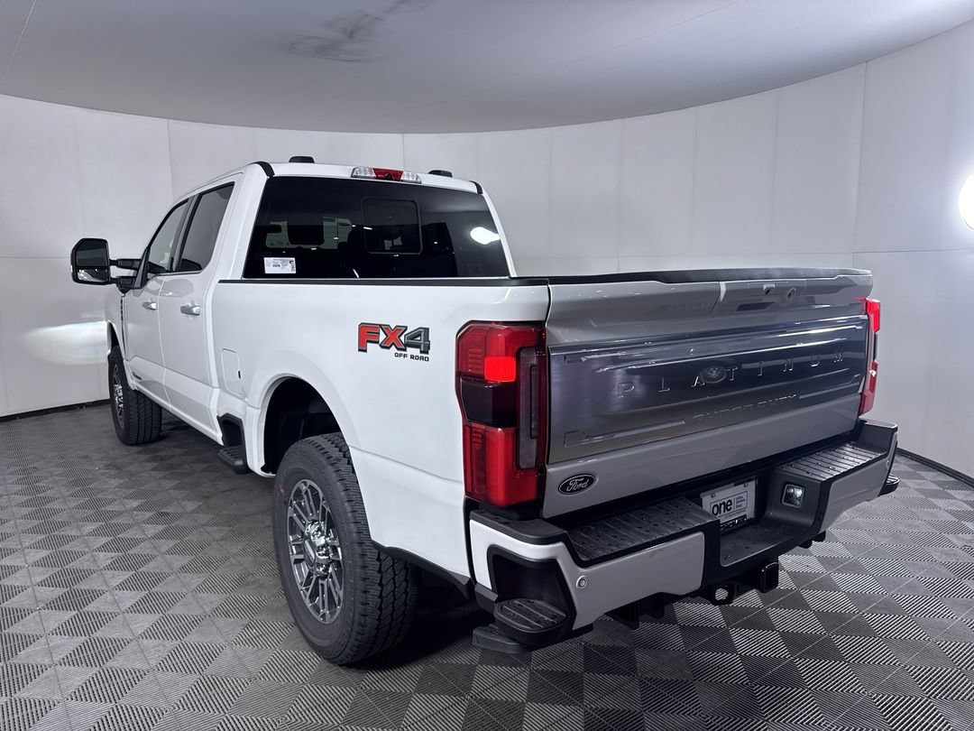 New 2027 Star White Metallic Tri-Coat Ford Platinum image 23