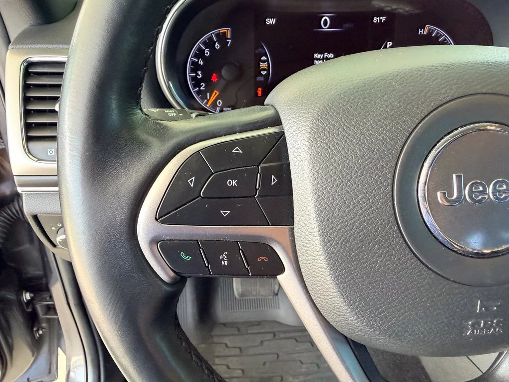 Used 2021 Gray Jeep Limited image 21