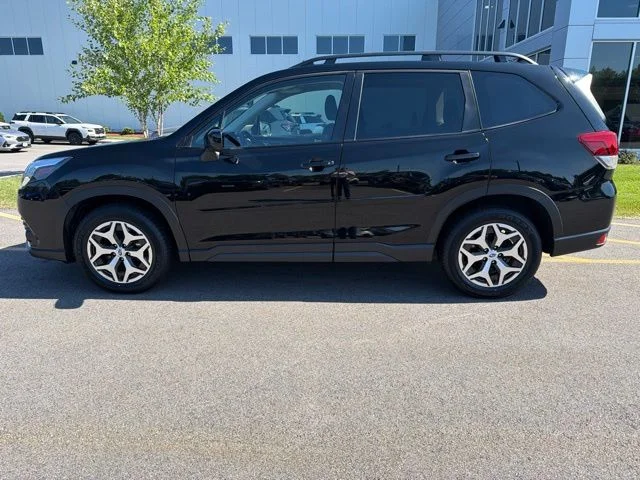 Used 2024 Black Subaru Premium image 8
