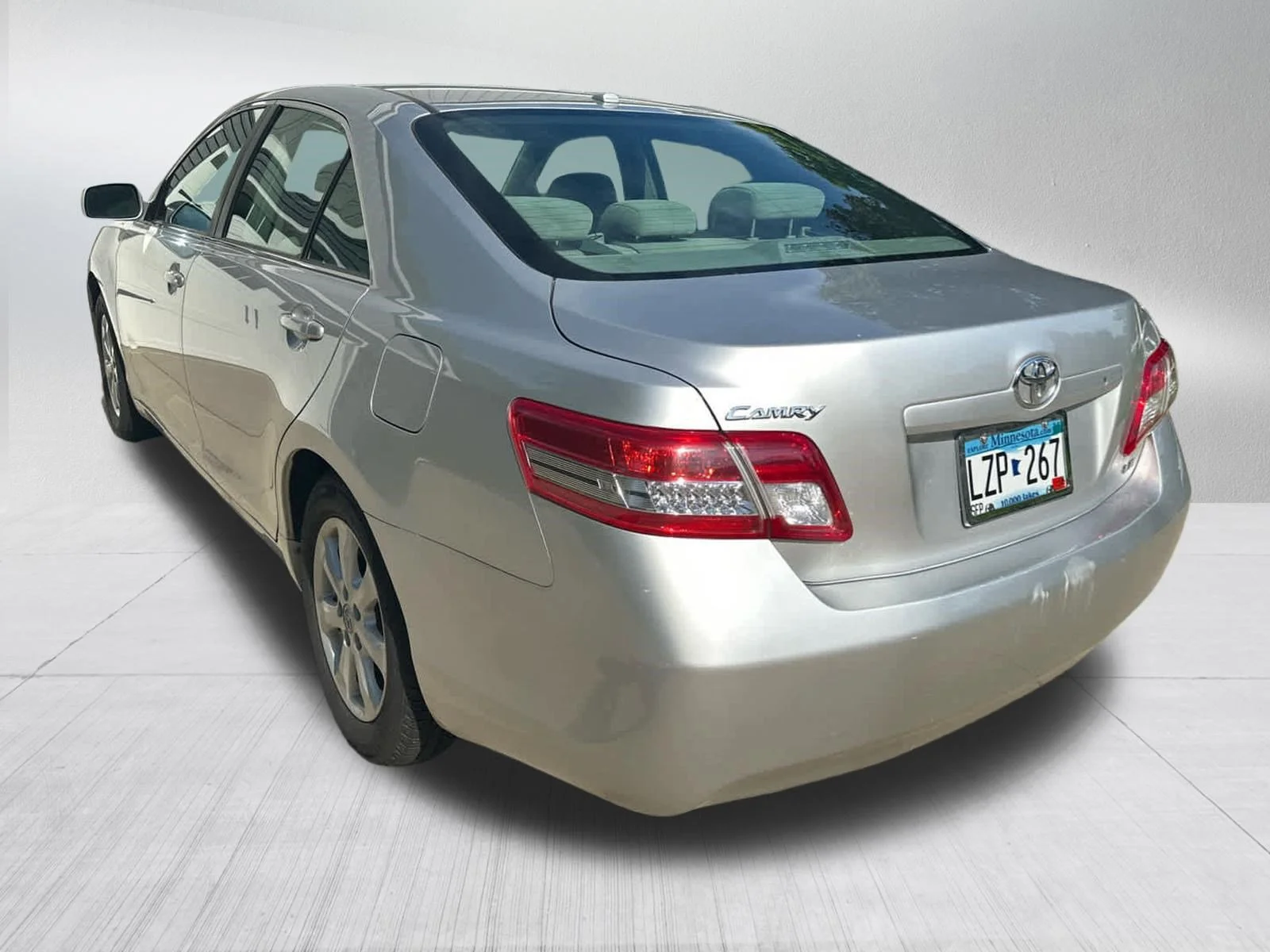 Used 2011 Classic Silver Metallic Toyota LE image 2