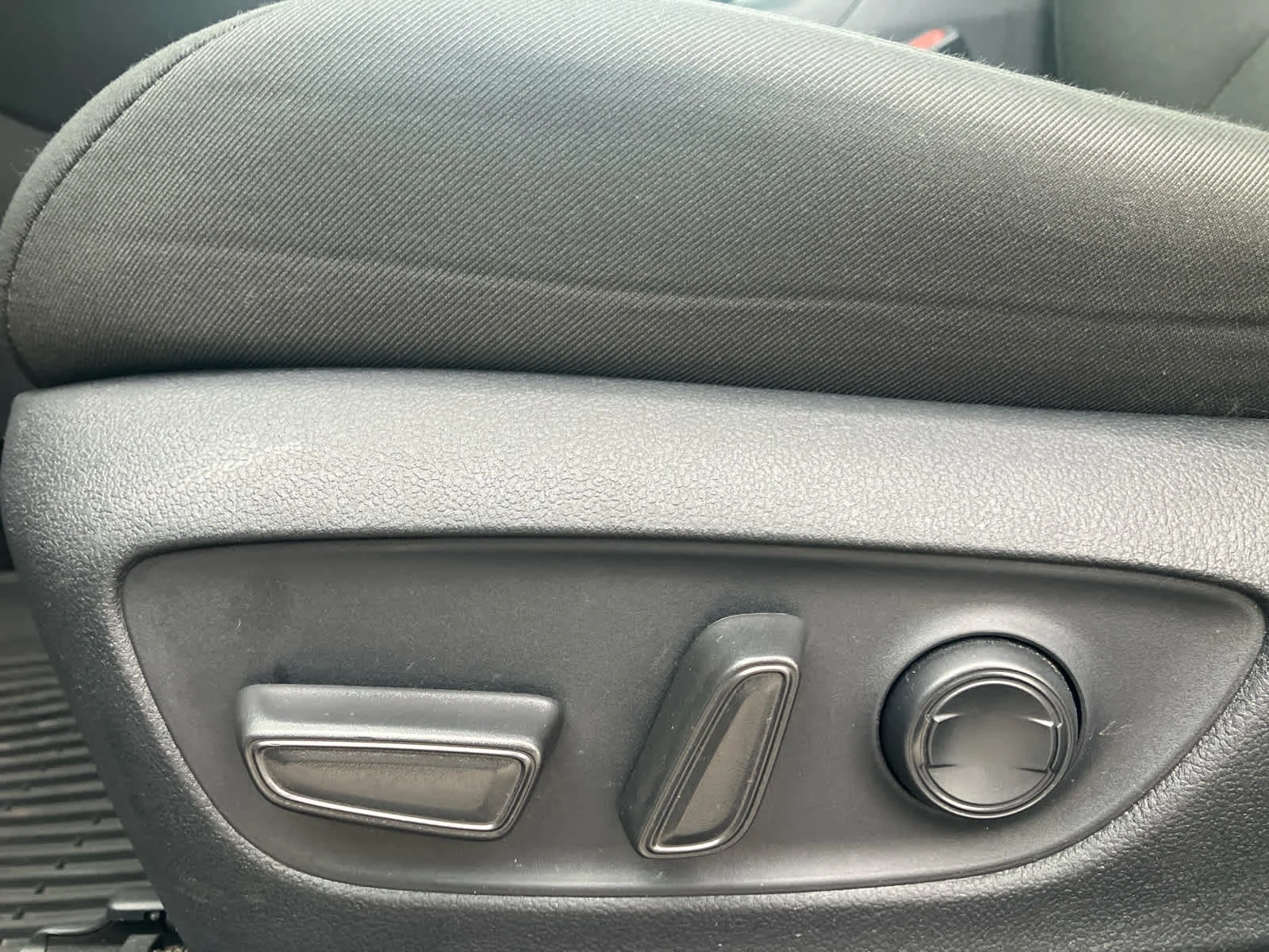 Certified Used 2025 Silver Sky Metallic Toyota XLE image 13