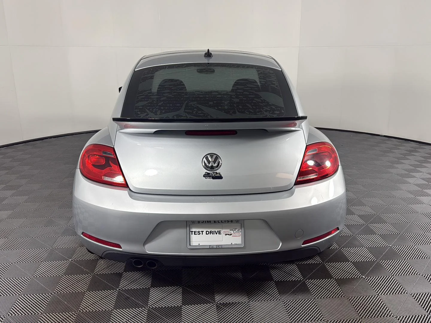 Used 2012 Reflex Silver Metallic Volkswagen 2.5L w/Sun image 4