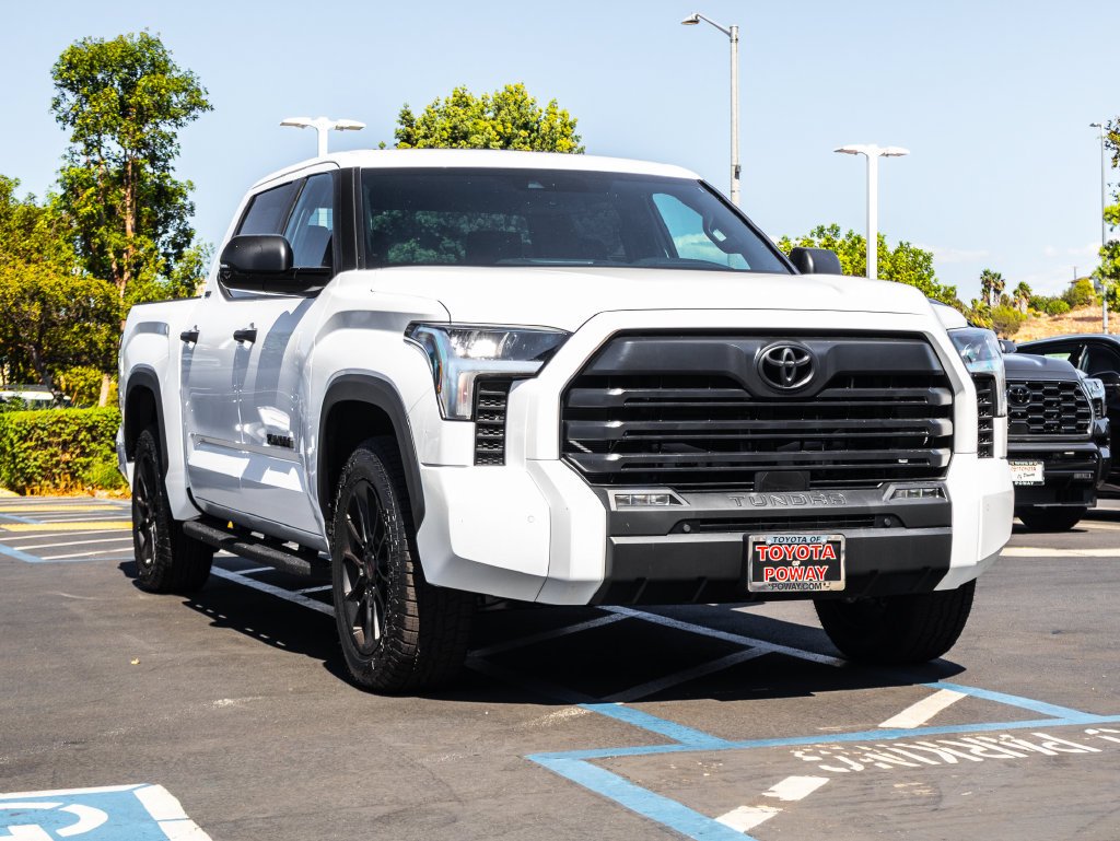 2026 Toyota Tundra SR5 - Photo 2
