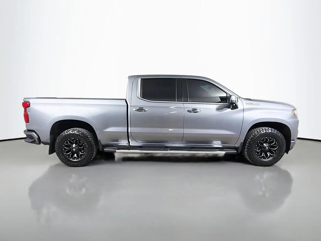 Used 2022 Satin Steel Metallic Chevrolet High Country image 5