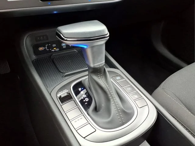 Used 2026 Gray Hyundai SEL Sport image 18
