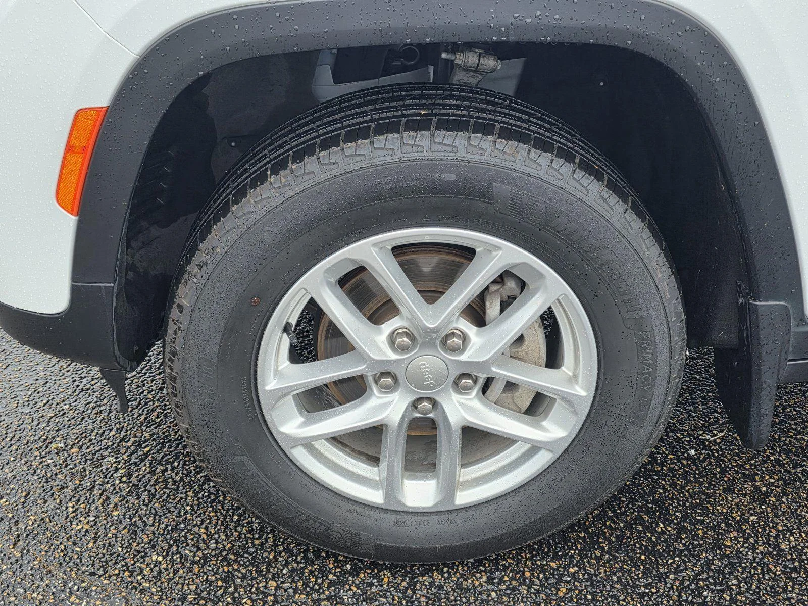 Used 2025 Bright White Clearcoat Jeep Laredo X image 40