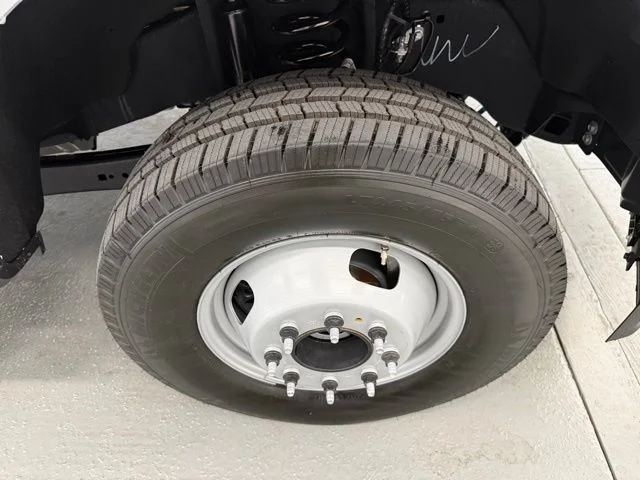 New 2026 White Ford XL image 4