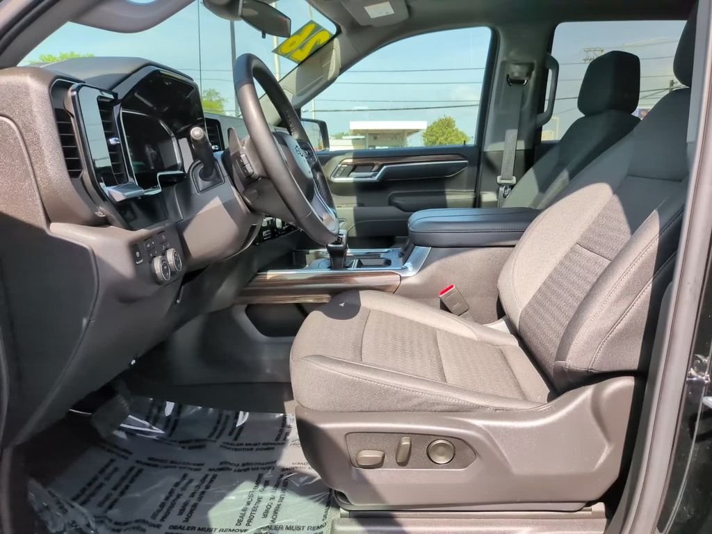 Used 2026 Black Chevrolet LT Trail Boss image 15