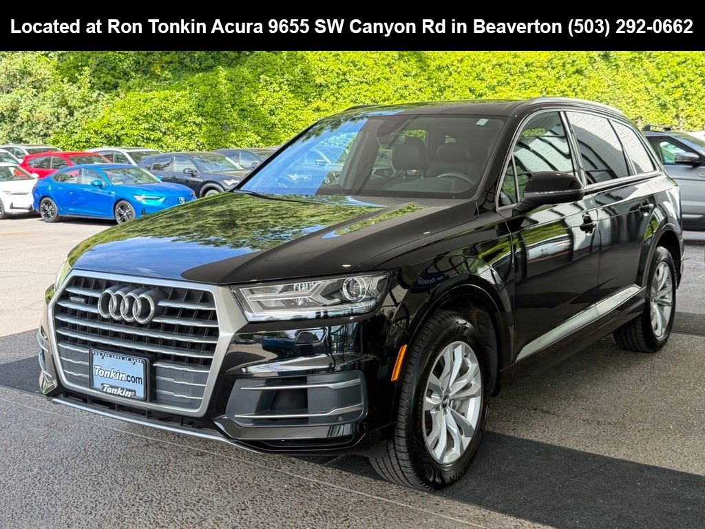 Used 2019 Night Black Audi 55 Premium image 4