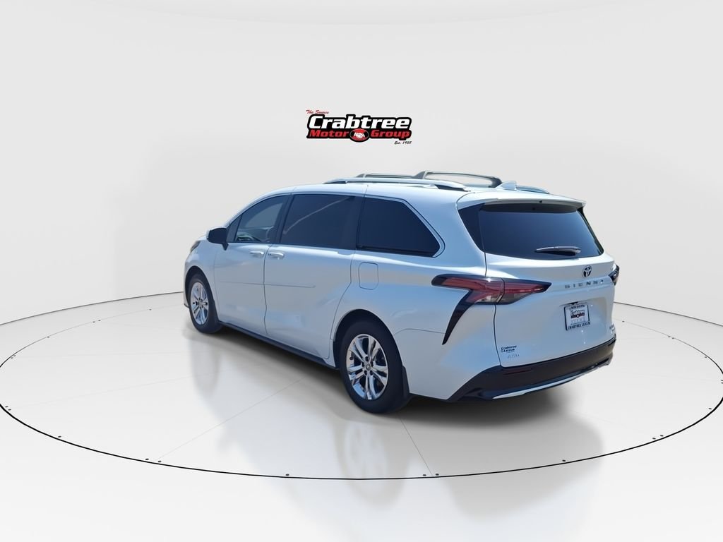 Used 2022 Beige Toyota Platinum image 6