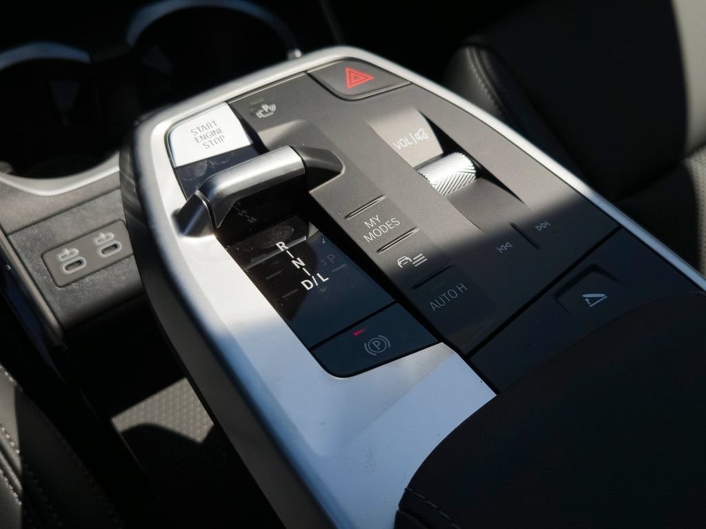 New 2026 Space Silver Metallic BMW xDrive28i image 13