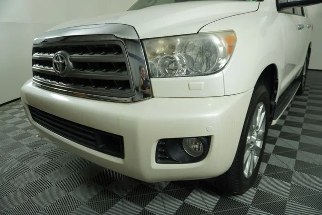 Used 2015 White Toyota Platinum image 11