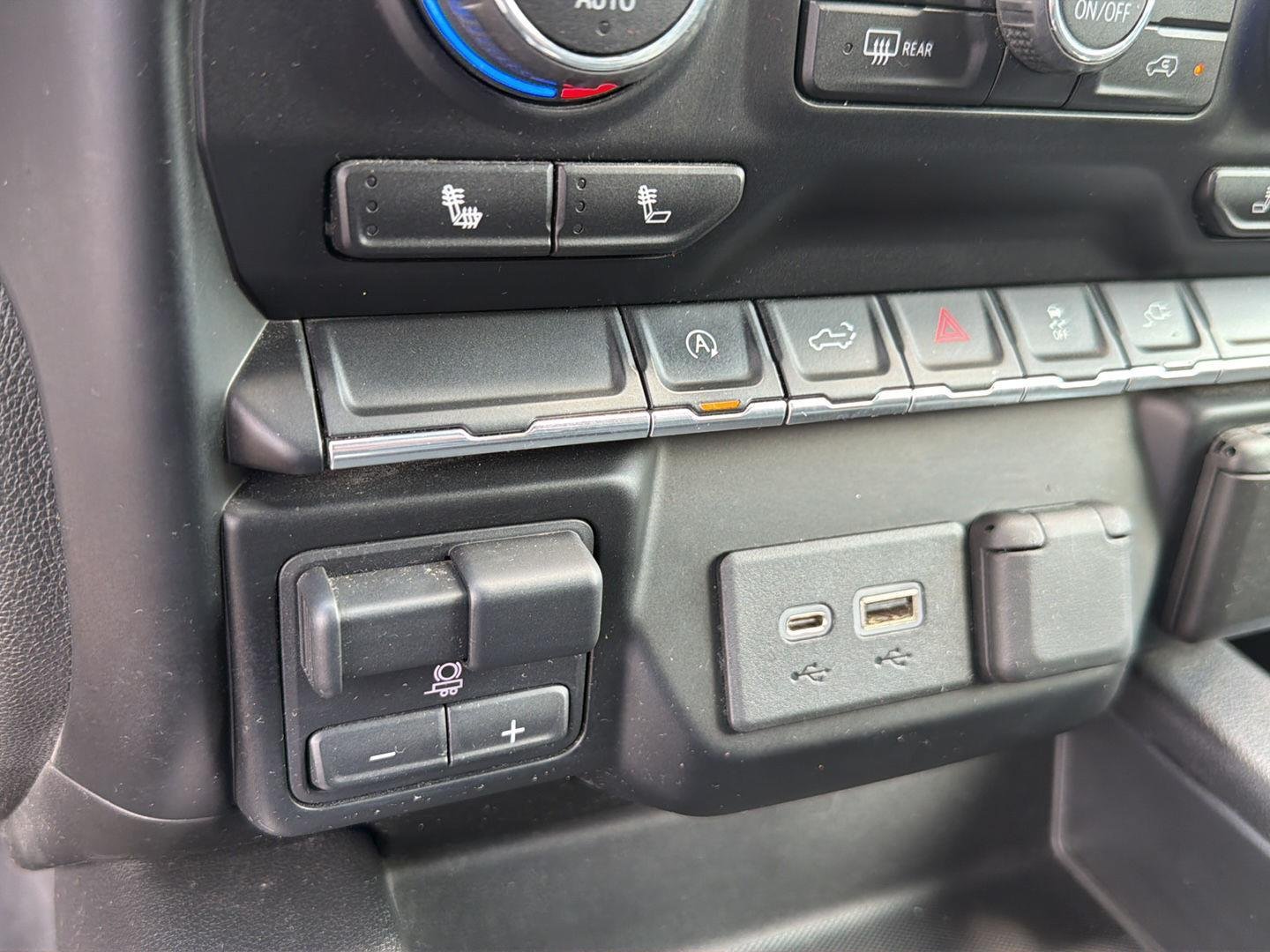 Used 2019 Northsky Blue Metallic Chevrolet RST image 27