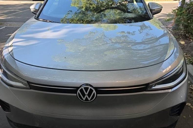 Used 2023 Silver Volkswagen Pro S image 7