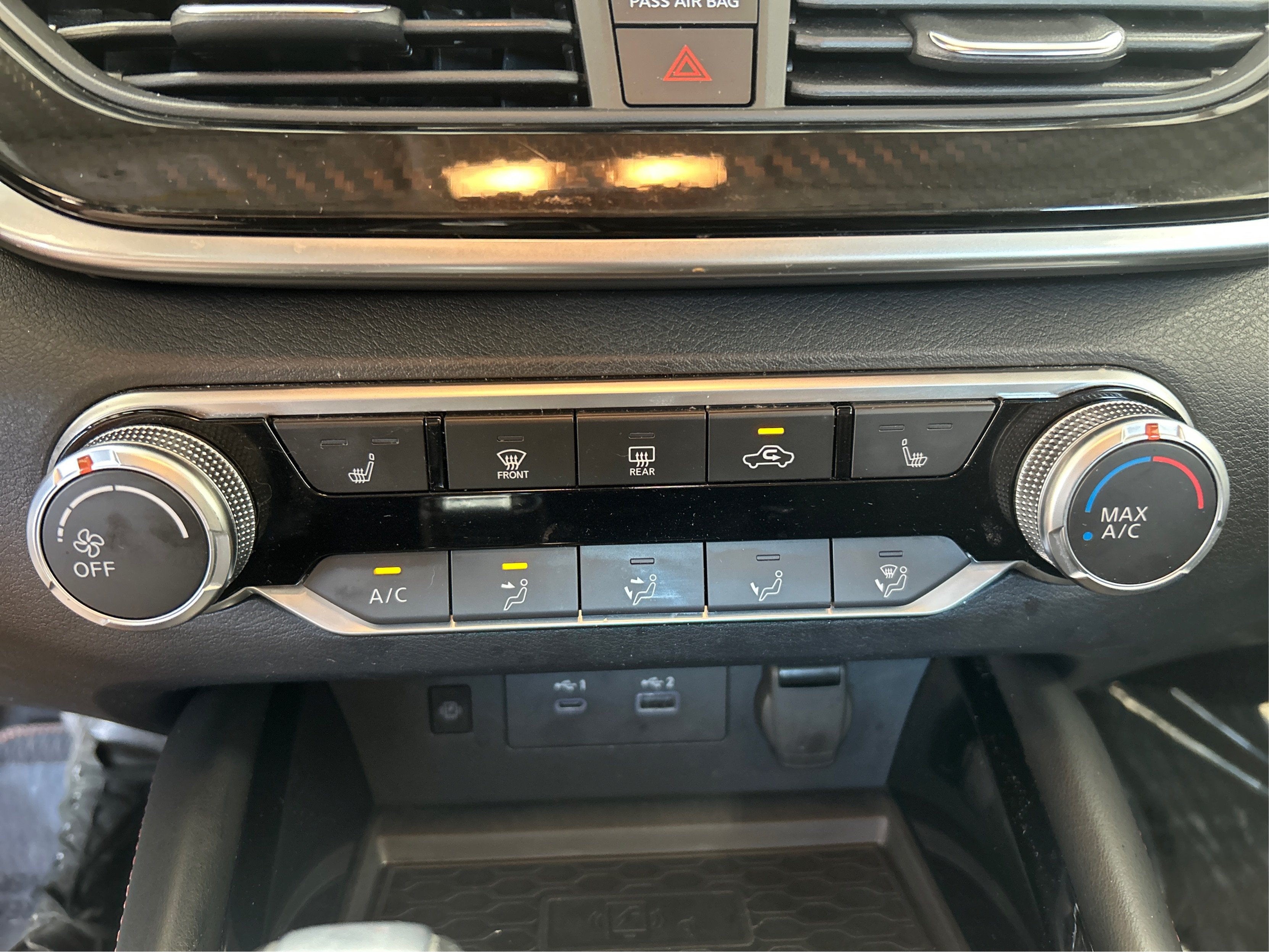 Used 2023 White Nissan 2.5 SR image 28