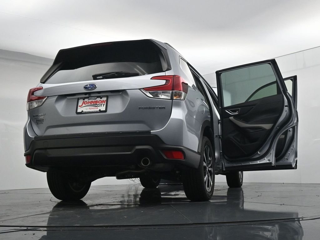 2023 Subaru Forester Limited - Photo 44