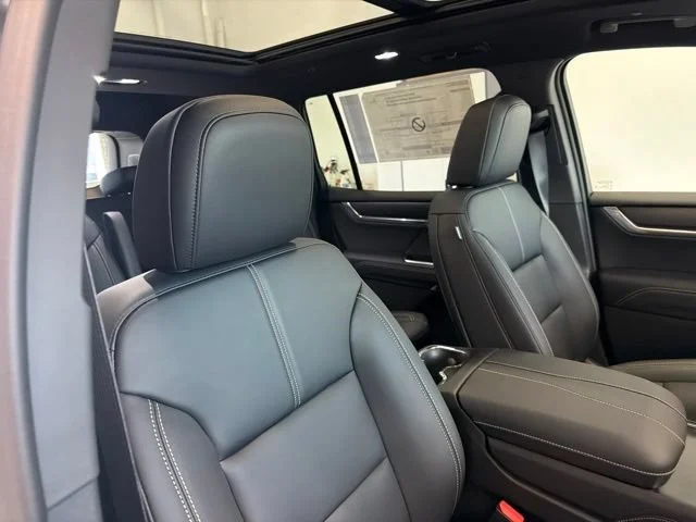 2026 GMC Acadia Elevation - Photo 31