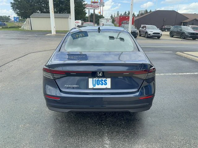 New 2026 Canyon River Blue Metallic Honda SE image 6