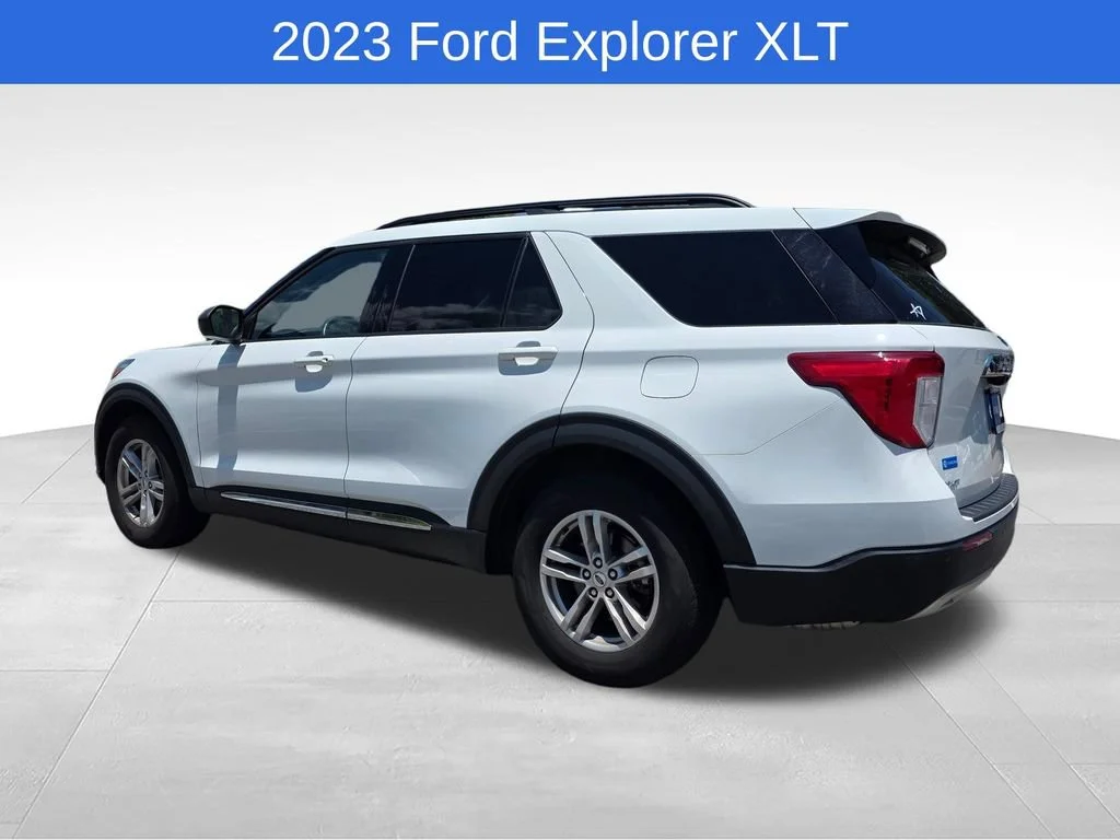 Used 2023 White Ford XLT image 5