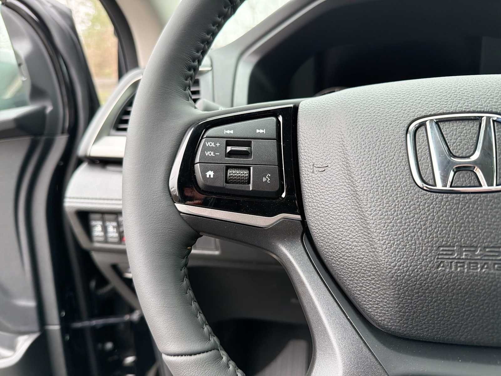 2026 Honda Odyssey EX-L - Photo 25