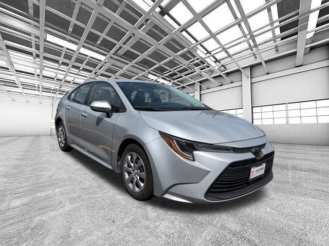 Certified Used 2024 SILVER ME. Toyota  image 1