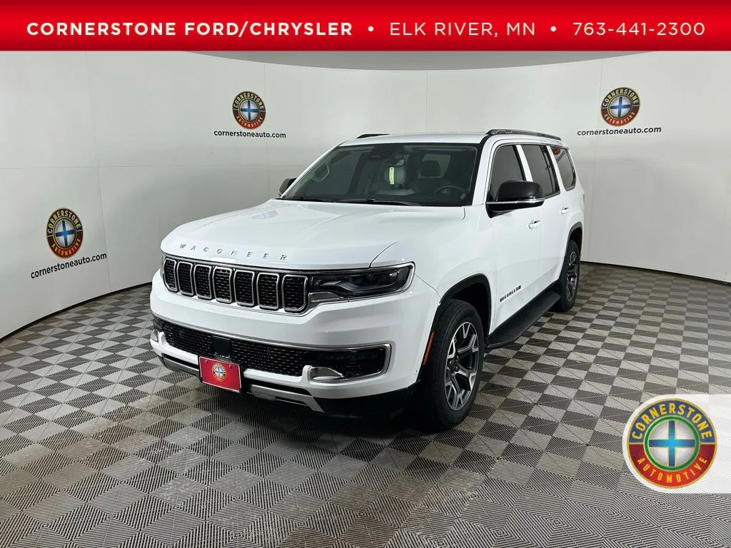 2023 Jeep Wagoneer Series III 4WD's photo