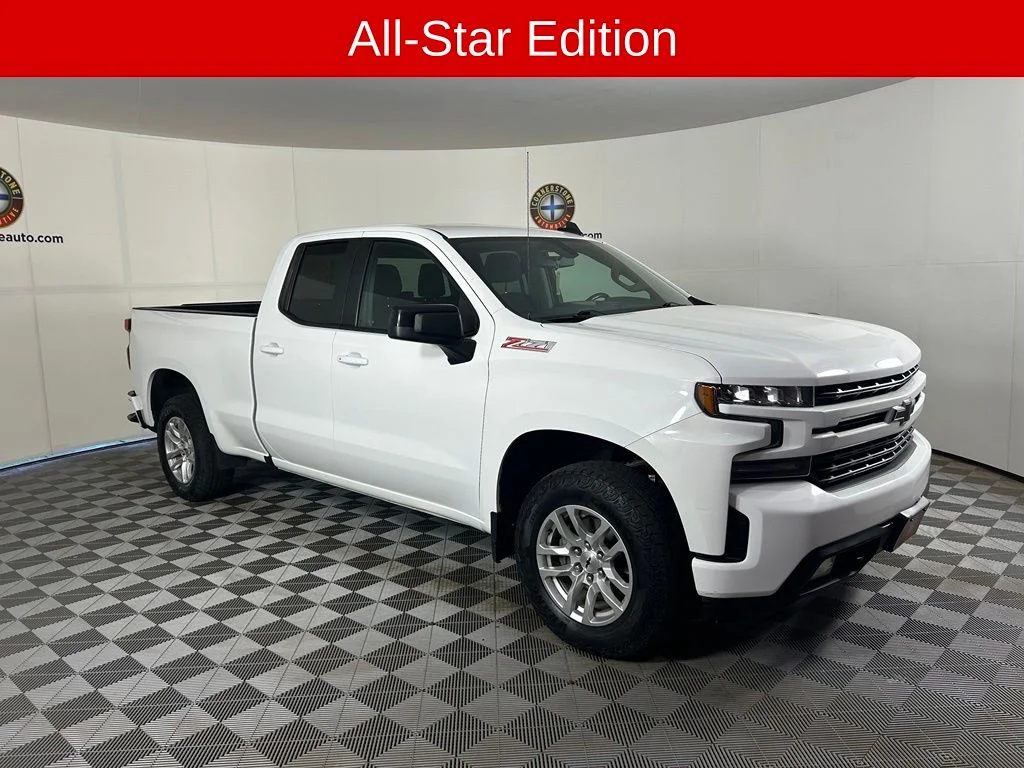 Used 2020 Summit White Chevrolet RST image 15