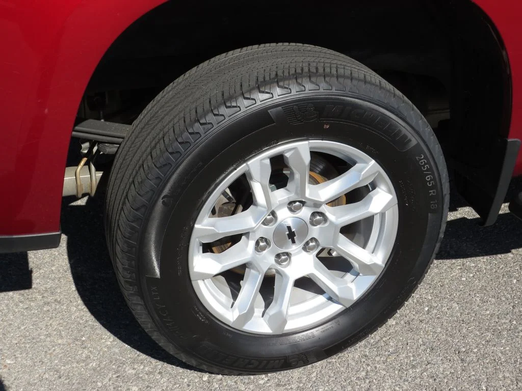 Used 2022 Red Chevrolet RST image 8