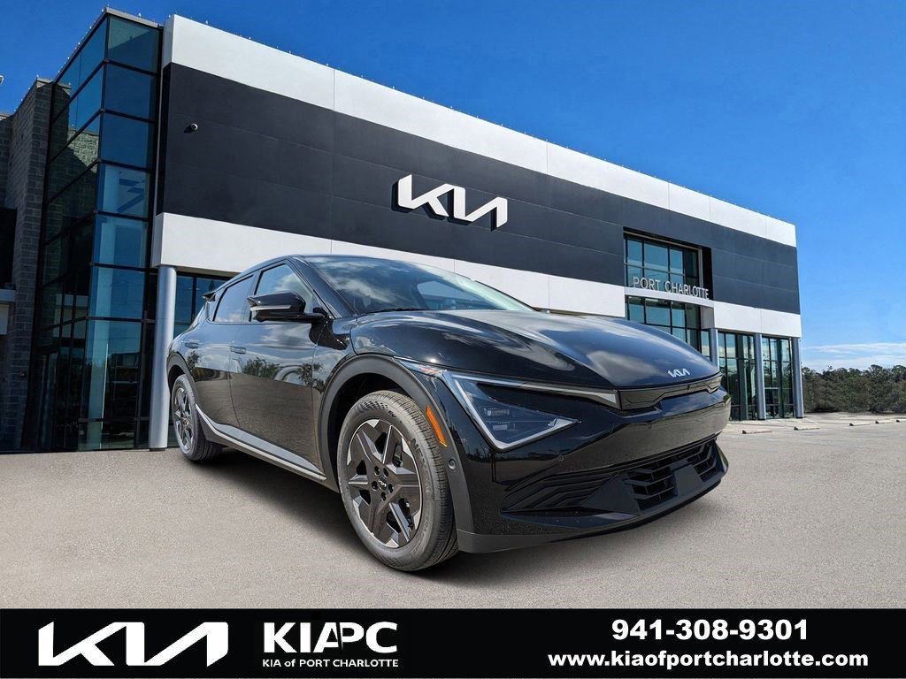 2025 Kia EV6 Light L/R's photo