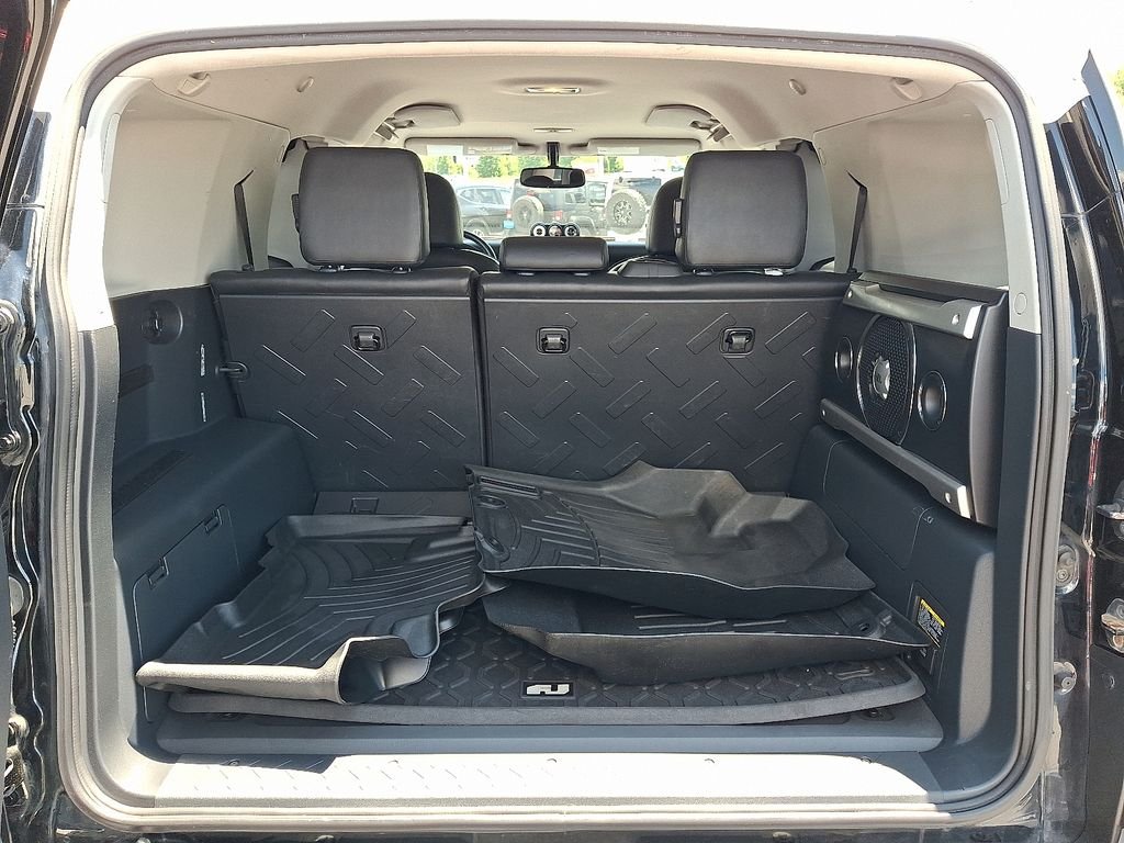 Used 2014 Black Toyota Base image 29