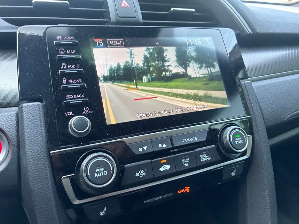 Used 2019 Red Honda Sport Touring image 19