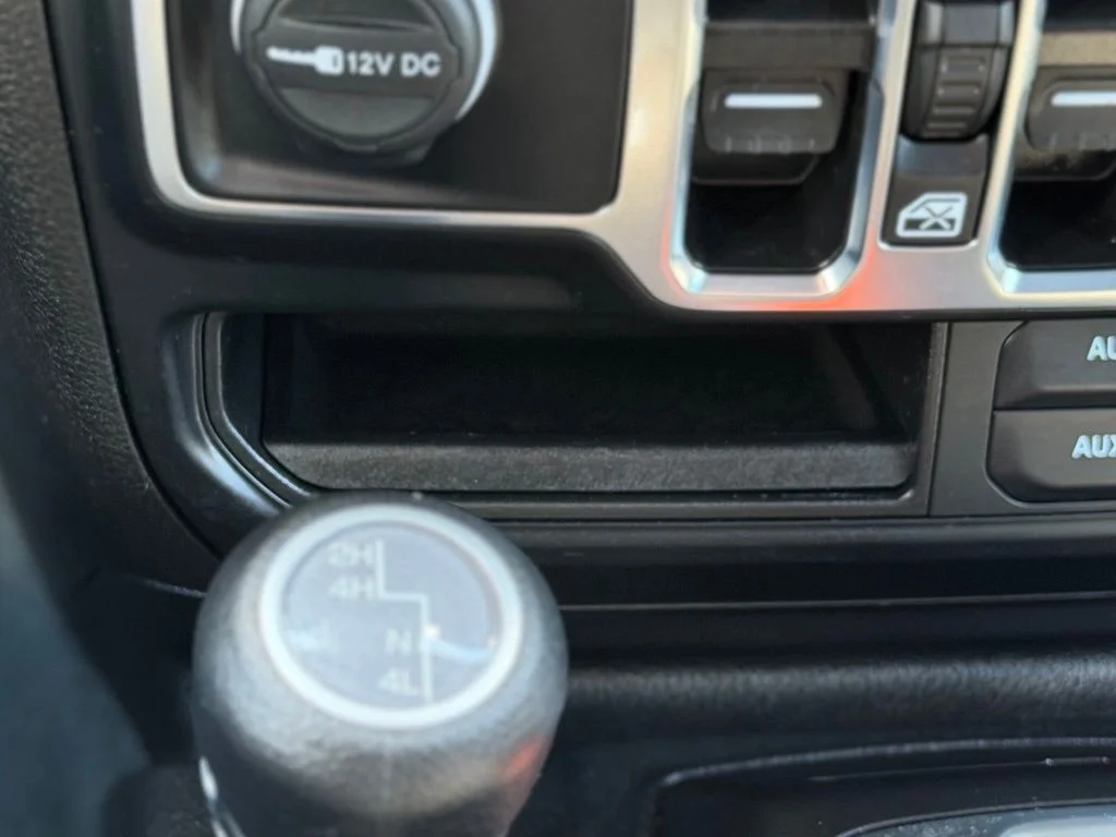 Used 2024 Black Jeep Sport S image 15