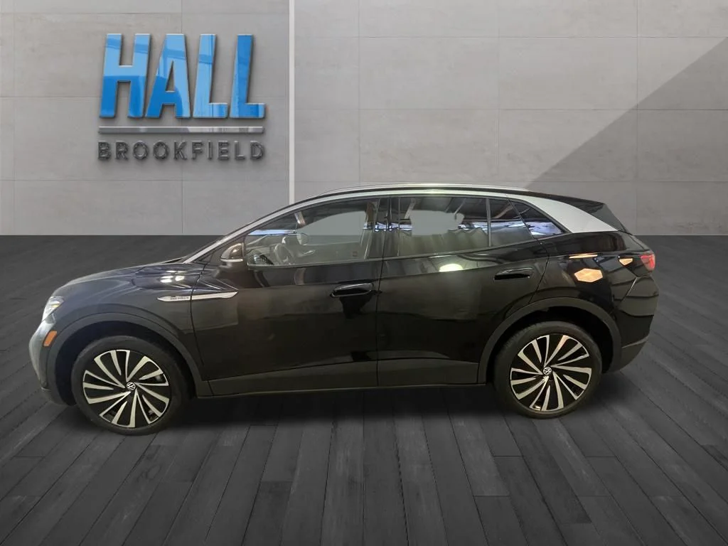 Certified 2023 Volkswagen ID.4 PRO S PLUS with VIN 1V2JNPE82PC044750 for sale in Brookfield, WI