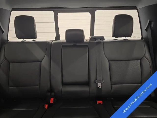 New 2027 Oxford White Ford F-350® Lariat® image 26
