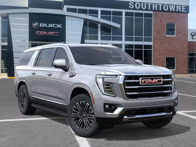 New 2026 Sterling Metallic GMC Elevation image 7