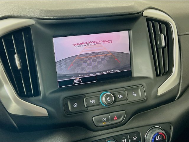 2023 GMC Terrain SLE - Photo 18