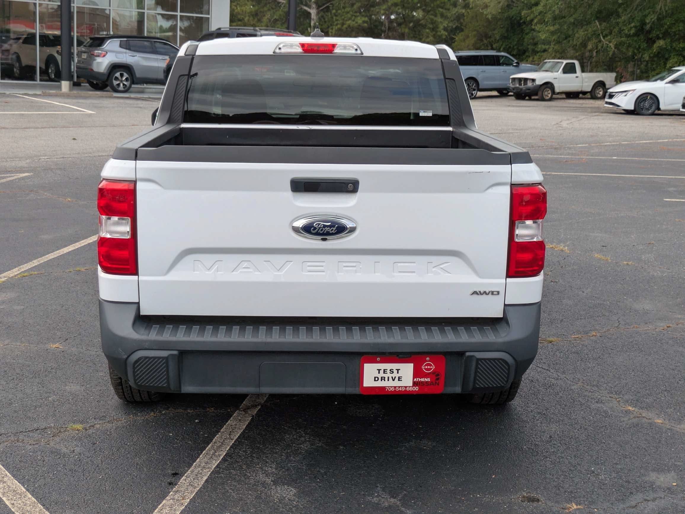 Used 2022 White Ford XLT image 4