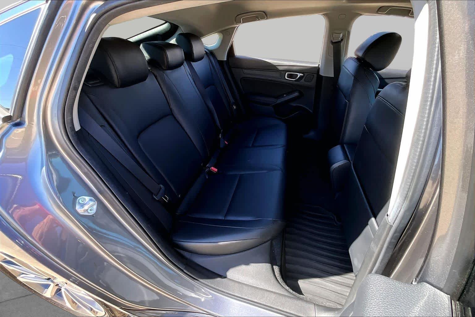 Used 2024 Liquid Carbon Metallic Acura  image 20