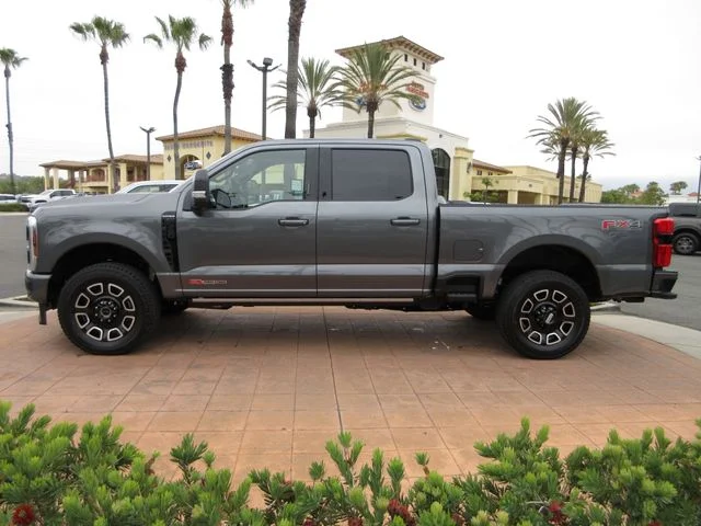 2026 Ford F-250 Platinum 4x4 Crew Cab 8' Box's photo