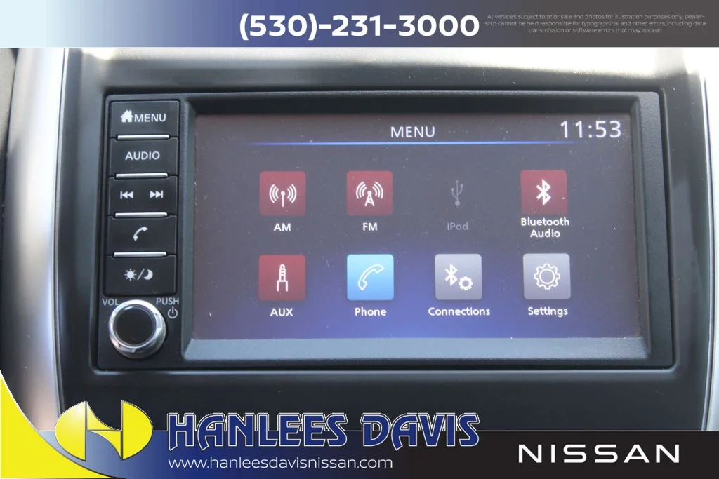 Used 2019 Silver Nissan 1.6 SV image 23