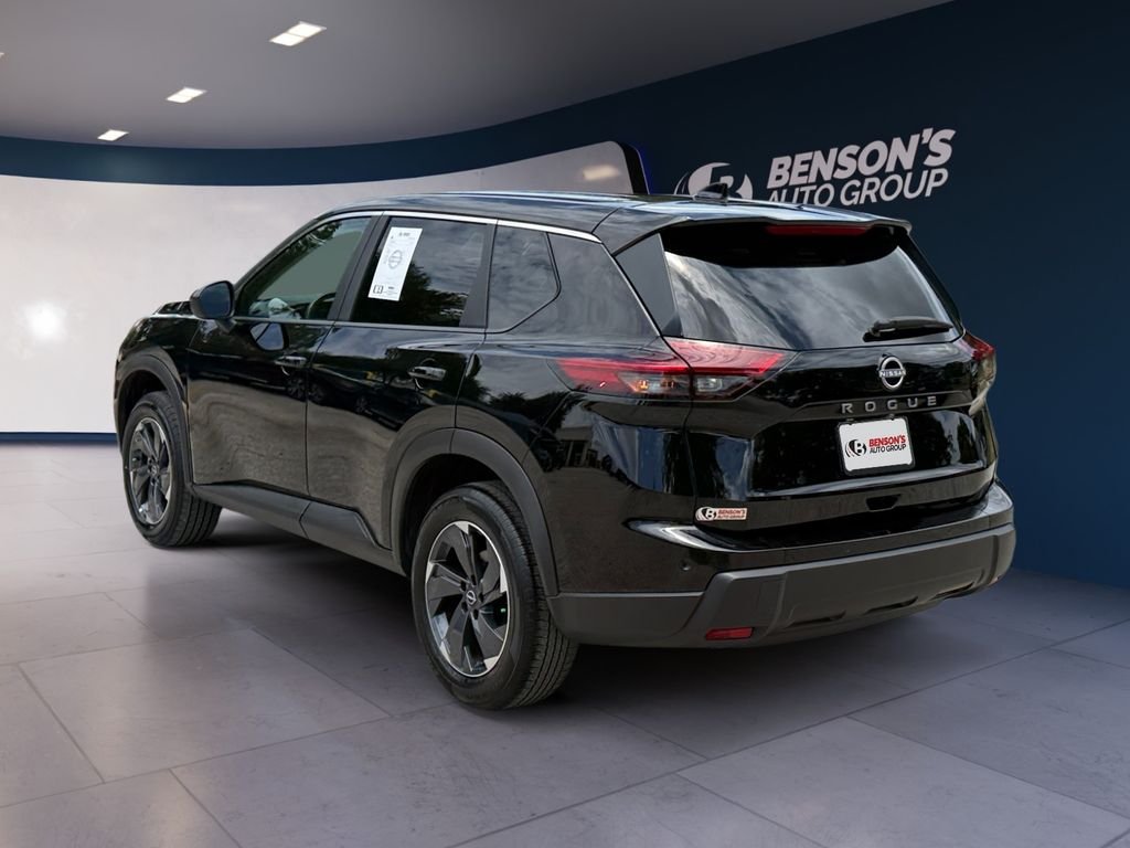 Used 2025 Black Nissan SV image 3