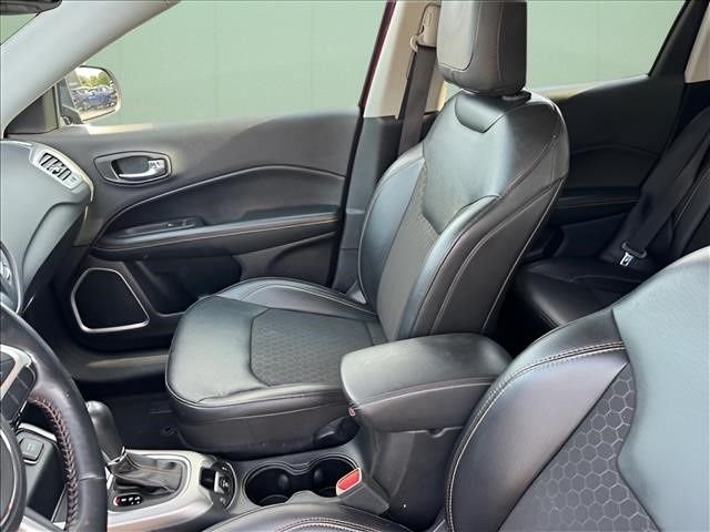 Used 2021 Red Jeep Latitude image 7